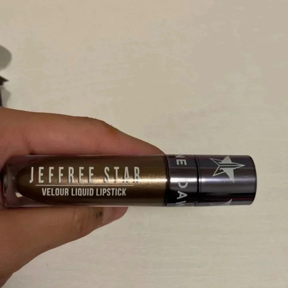 NEW Jeffree Star Cosmetics Shane X Jeffree Velour Liquid Lipstick - Color/Shane - Picture 4 of 4